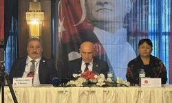 CHP Heyeti Ağrı'da Ziyaretlerde Bulundu